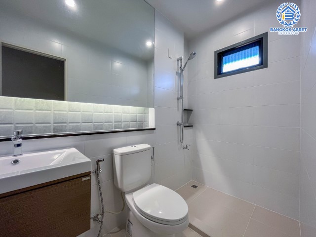 *****บ้านเดี่ยวมือสองย่านนนทบุรี ม.สราญสิริ ชัยพฤกษ์-แจ้งวัฒนะ เนื้อที่ 51 ตร.ว. ฟังก์ชัน 3 ห้องนอน 3 ห้องน้ำ 2 ที่จอดรถ บ้านสภาพสวย บนทำเลเยี่ยม ใกล้เซ็นทรัลแจ้งวัฒนะ, รถไฟฟ้าในอนาคตสายสีชมพู "สถานีแยกปากเกร็ด" และจุดขึ้นทางด่วน "ศรีรัช" จองเลย!